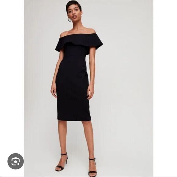 Aritzia Dresses & Skirts - Aritzia Ruslan off the shoulder black dress